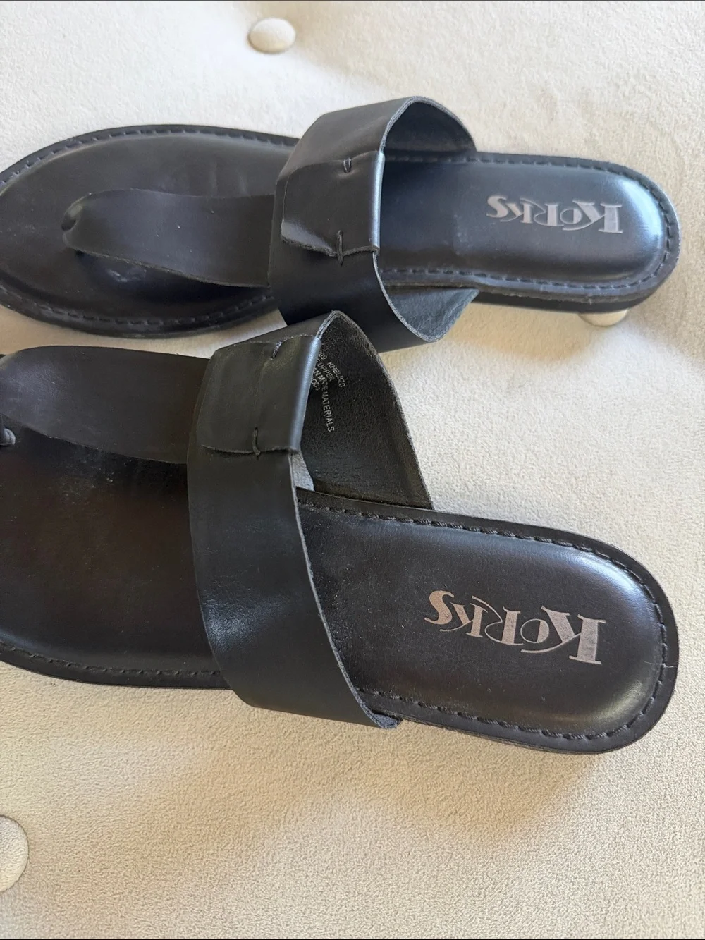 KORKS sandles - Picture 2 of 4
